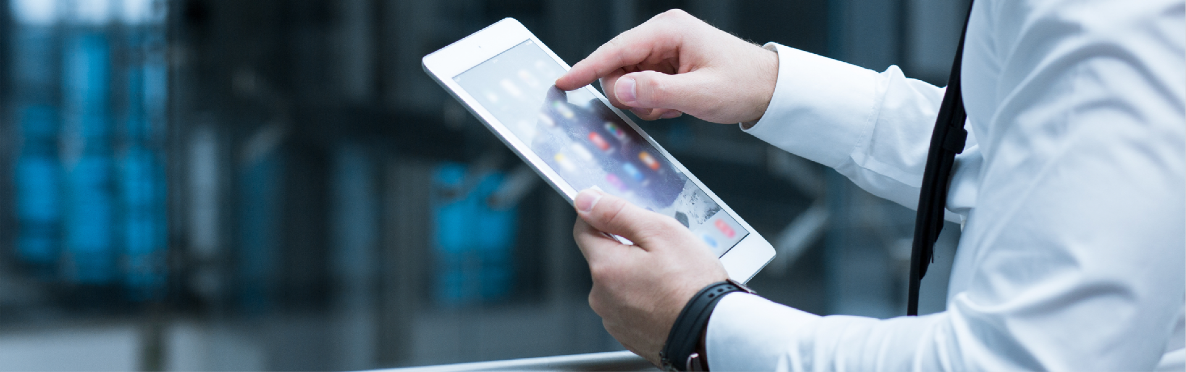 众鑫娱乐·鑫起点,馨效劳,心选择